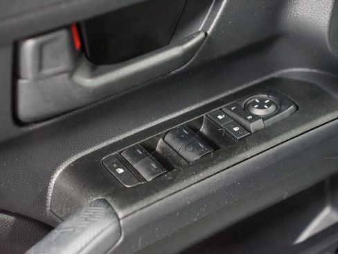 Certified 2025 Toyota 4Runner SR5 image 32