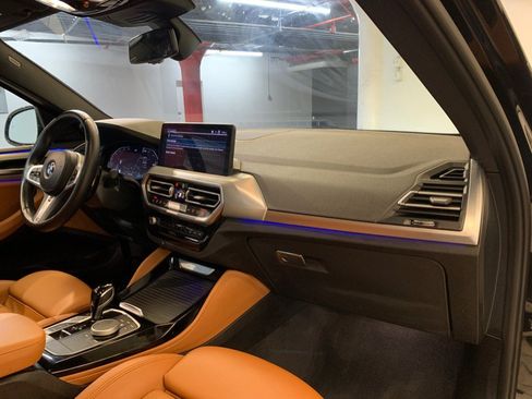 Used 2023 BMW X4 xDrive30i w/ M Sport Package AWD/4WD image 70