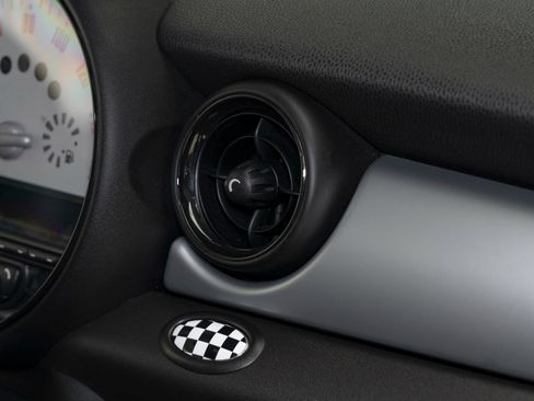 Used 2013 MINI Cooper S FWD image 57