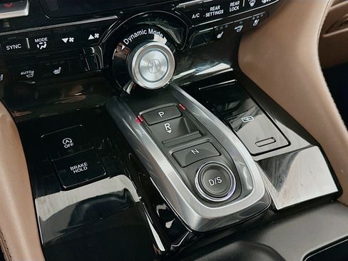 Used 2023 Acura MDX SH-AWD w/ Advance Package image 25