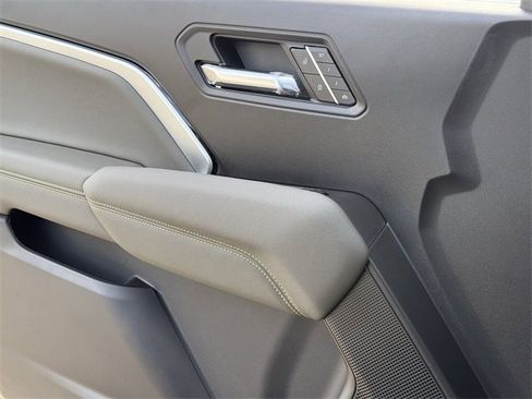 New 2026 Chevrolet Colorado ZR2 w/ Technology Package image 26