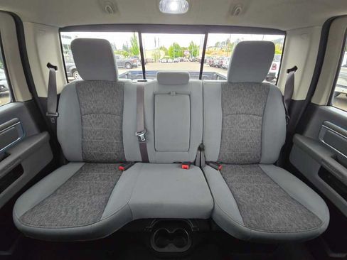 Used 2019 RAM 1500 Warlock AWD/4WD image 18