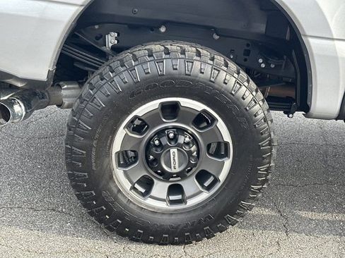 Used 2024 Ford F350 Platinum w/ Tremor Off-Road Package image 22