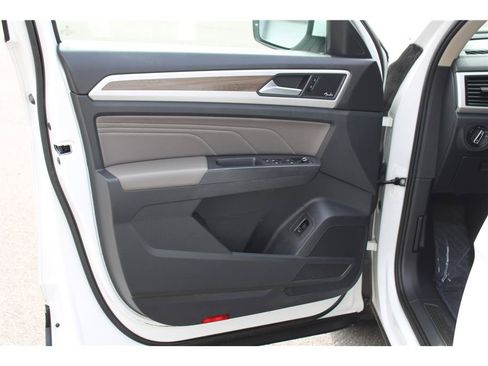Used 2021 Volkswagen Atlas SEL Premium AWD/4WD image 7
