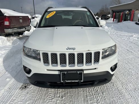 Used 2014 Jeep Compass Latitude image 2
