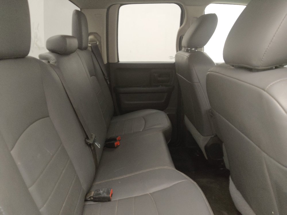 Used 2020 RAM 1500 Tradesman w/ Chrome Appearance Group RWD image 19