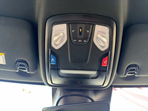 Used 2025 RAM 2500 Big Horn AWD/4WD image 30