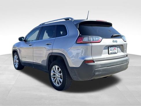 Used 2019 Jeep Cherokee Latitude w/ Popular Appearance Group image 6