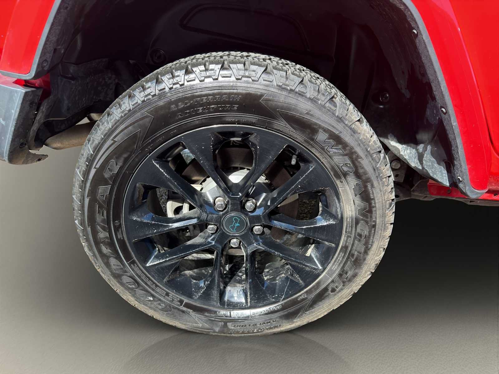 Used 2024 Jeep Wrangler Unlimited Sahara AWD/4WD image 25