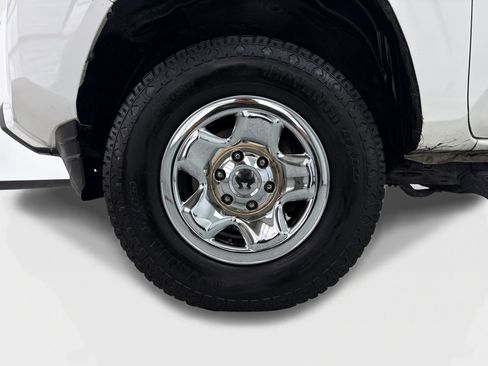 Used 2022 Toyota Tacoma SR5 RWD image 50