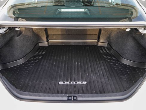 Certified 2025 Toyota Camry SE image 31