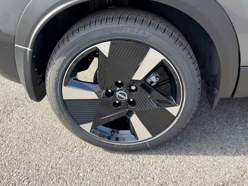 New 2026 Nissan Kicks SR w/ SR Premium Package image 6