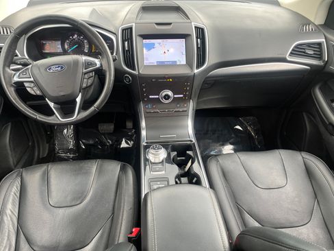 Used 2020 Ford Edge Titanium w/ Equipment Group 301A AWD/4WD image 24