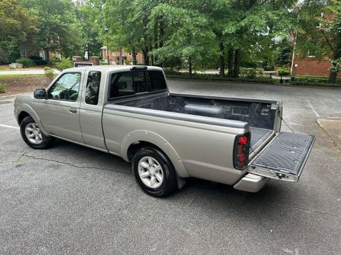 Used 2003 Nissan Frontier XE RWD image 14