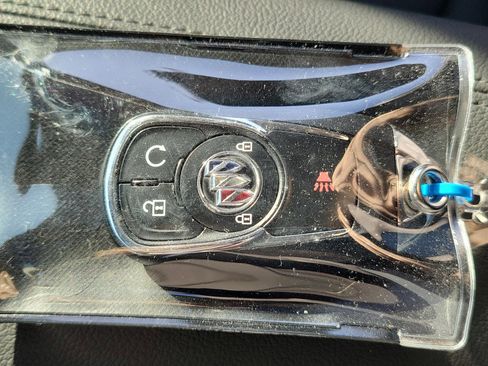 Used 2023 Buick Encore GX Select w/ Safety Package II image 33