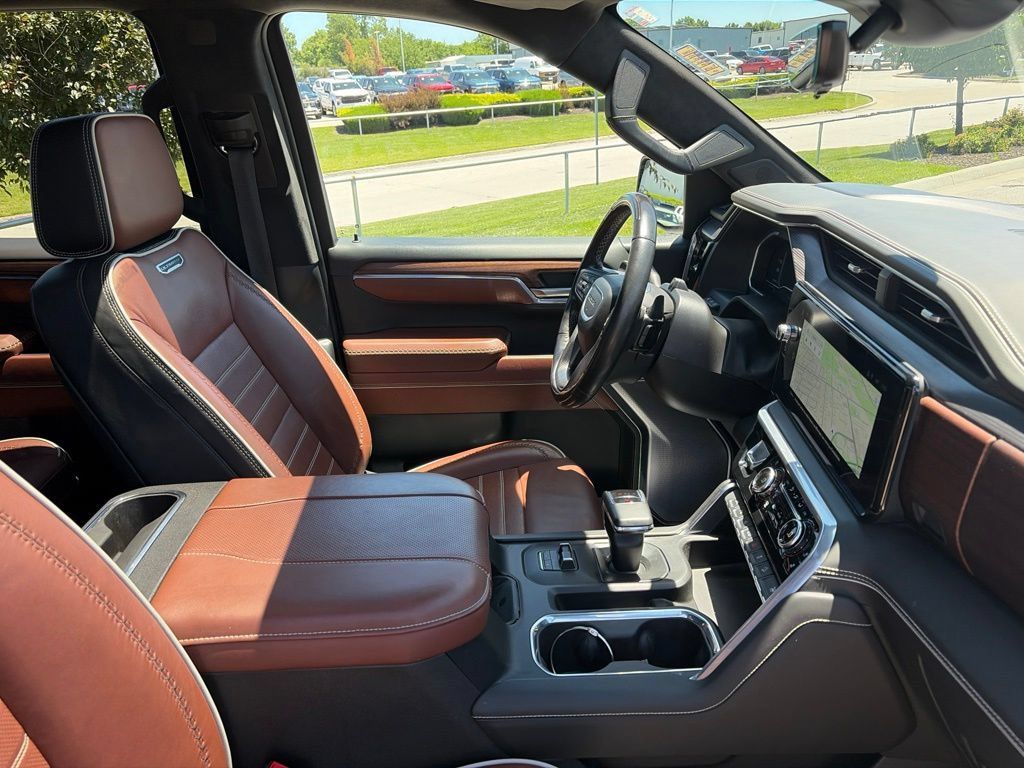Used 2023 GMC Sierra 1500 Denali Ultimate AWD/4WD image 30
