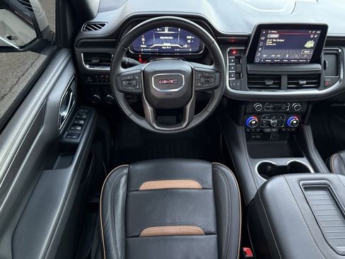 Used 2024 GMC Yukon AT4 w/ AT4 Premium Package image 29