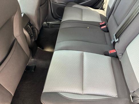 Used 2018 Ford Escape SE AWD/4WD image 34