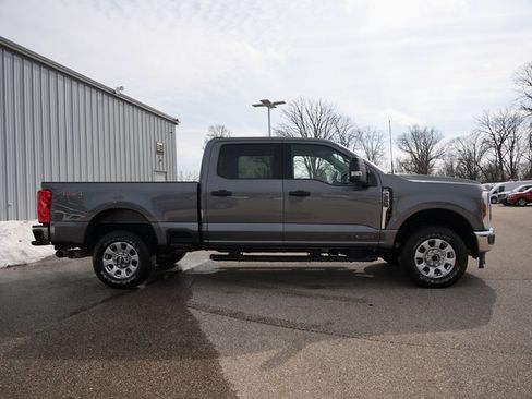 Used 2024 Ford F250 XLT image 7