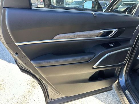 Used 2020 Kia Telluride SX w/ Towing Package image 18