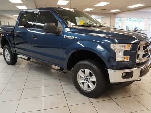 Used 2017 Ford F150 XLT AWD/4WD image 12