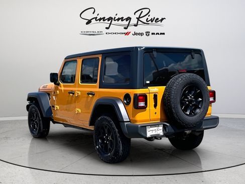 Used 2021 Jeep Wrangler Unlimited Sport AWD/4WD image 4