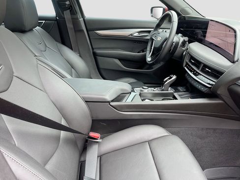 Used 2025 Cadillac CT5 Premium Luxury image 29