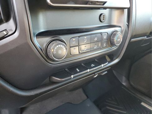 Used 2018 Chevrolet Silverado 1500 Custom w/ Custom Value Package image 18