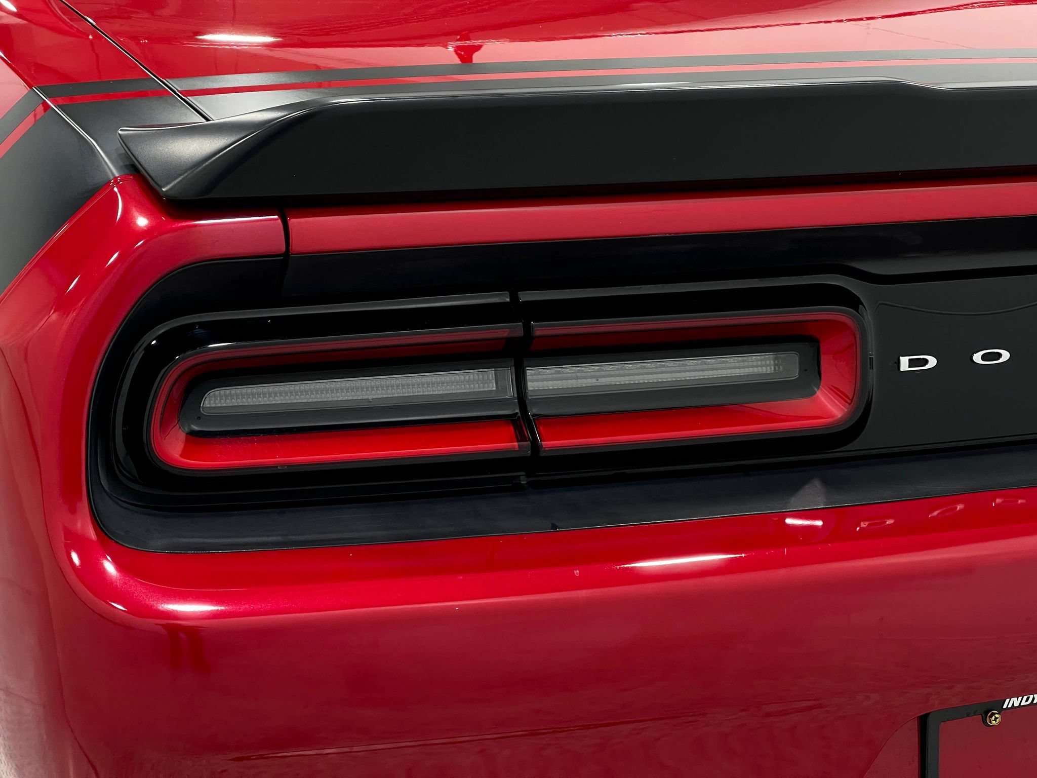 Used 2016 Dodge Challenger R/T Scat Pack RWD image 31