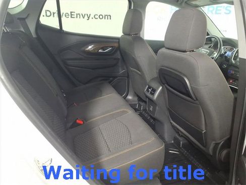 Used 2020 GMC Terrain SLE w/ Driver Convenience Package image 17