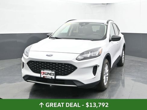 Used 2022 Ford Escape SE w/ Convenience Package image 3