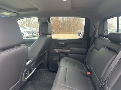 Used 2020 Chevrolet Silverado 1500 LTZ image 10