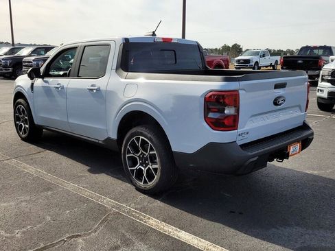 Used 2025 Ford Maverick Lariat image 8