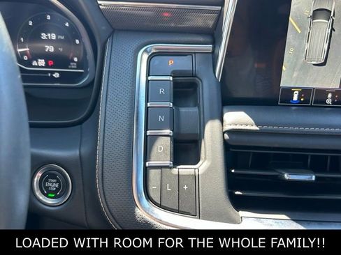 Used 2023 GMC Yukon AT4 w/ AT4 Premium Package AWD/4WD image 27