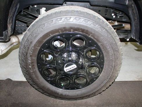 Used 2025 Ford F350 Lariat w/ Black Appearance Package image 19