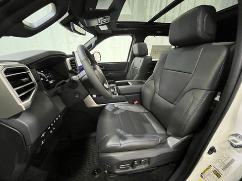 New 2026 Toyota Sequoia Platinum AWD/4WD image 9