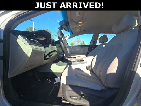 Used 2019 Hyundai Sonata SEL w/ Tech Package 02 image 9