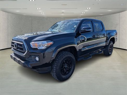 Used 2022 Toyota Tacoma SR5 image 7