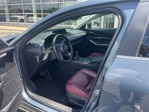 Used 2025 MAZDA CX-30 AWD 2.5 S w/ Preferred Package image 17