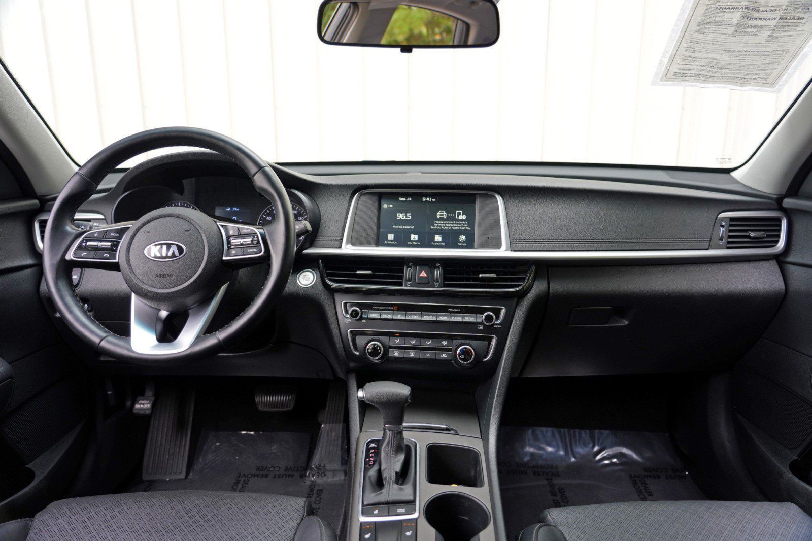 Used 2020 Kia Optima SE FWD image 12