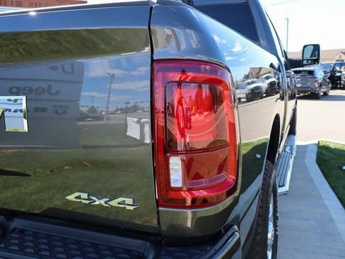 Used 2025 RAM 2500 Laramie w/ Sport Appearance Package image 42