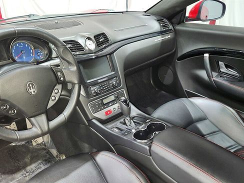 Used 2016 Maserati GranTurismo Sport RWD image 18