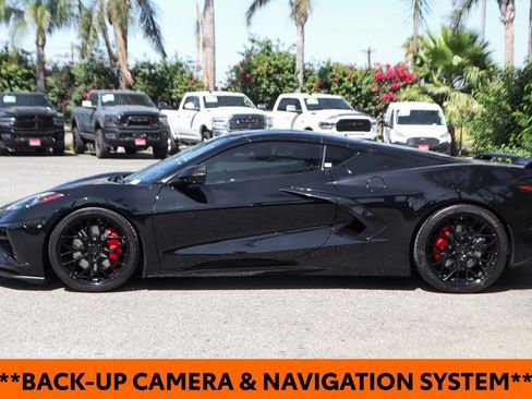 Used 2022 Chevrolet Corvette Stingray Preferred Cpe w/ Z51 Performance Package RWD image 5
