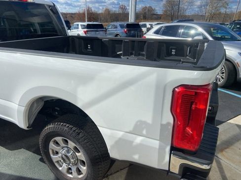 Used 2024 Ford F250 XLT image 31