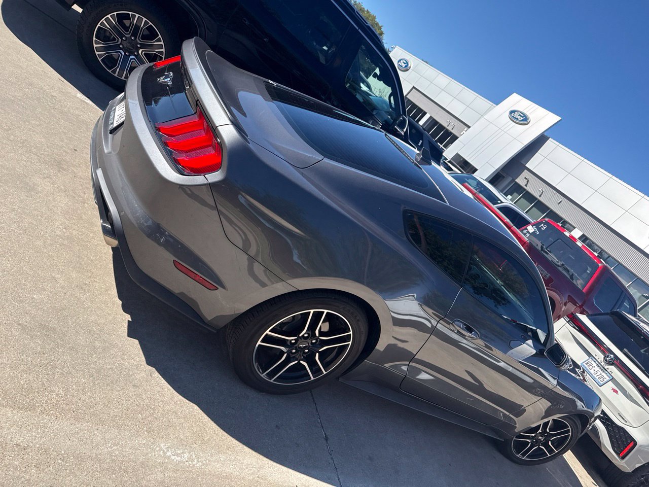 Used 2021 Ford Mustang Premium RWD image 7