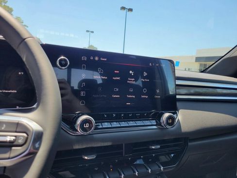 New 2026 GMC Canyon Elevation w/ Convenience Package RWD image 17