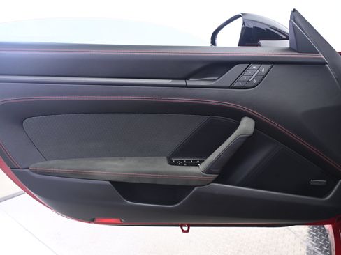Certified 2025 Porsche 911 Carrera GTS RWD image 25
