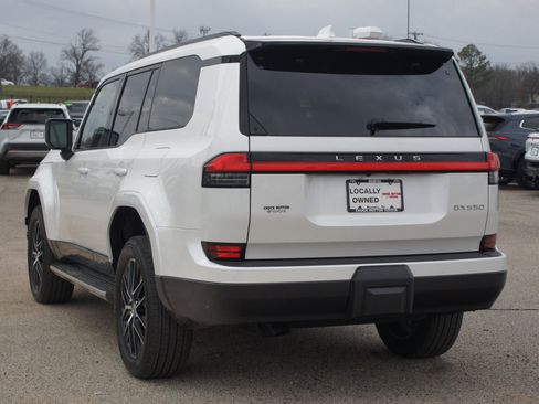 Used 2026 Lexus GX 550 w/ Cold Area Package image 17