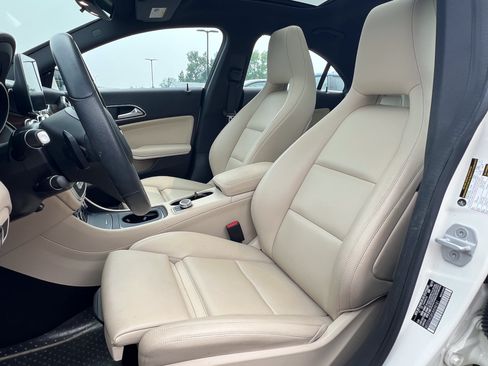 Used 2018 Mercedes-Benz CLA 250 4MATIC image 14