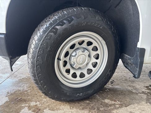 Used 2022 Chevrolet Silverado 1500 W/T w/ WT Value Package image 35